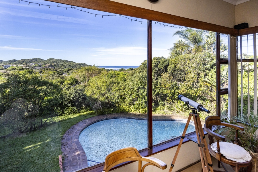 4 Bedroom Property for Sale in Nahoon Beach Eastern Cape